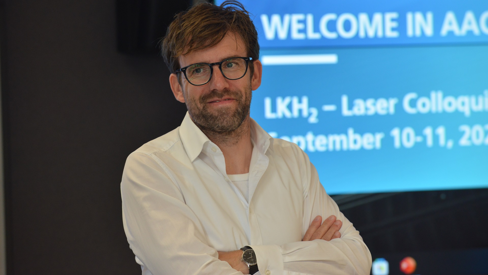 Dr. Benjamin Hertweck from Hugo Kern und Liebers in Schramberg spoke about laser welding and punching techniques for increasing efficiency in the production of fuel cells.